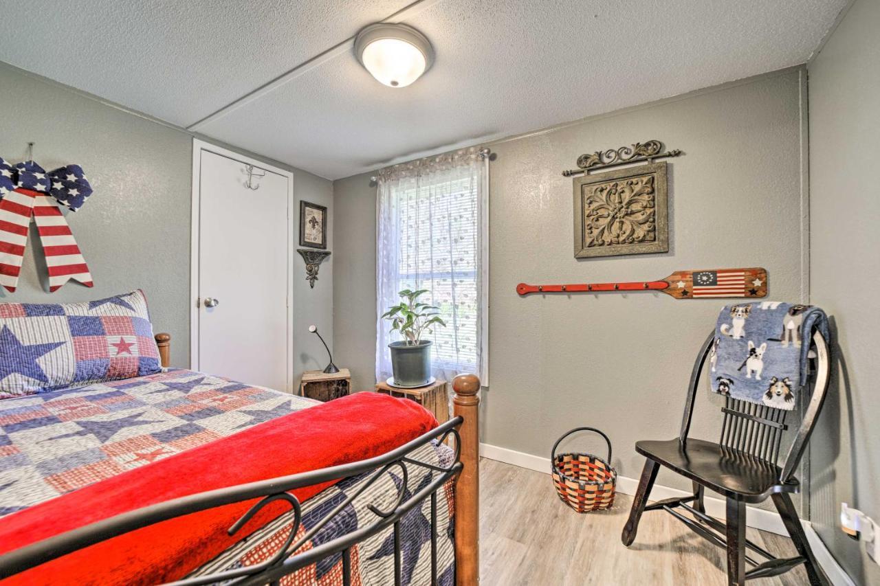 Smoky Mountain Vacation Rental With Hot Tub And Kayaks Whittier Exterior foto