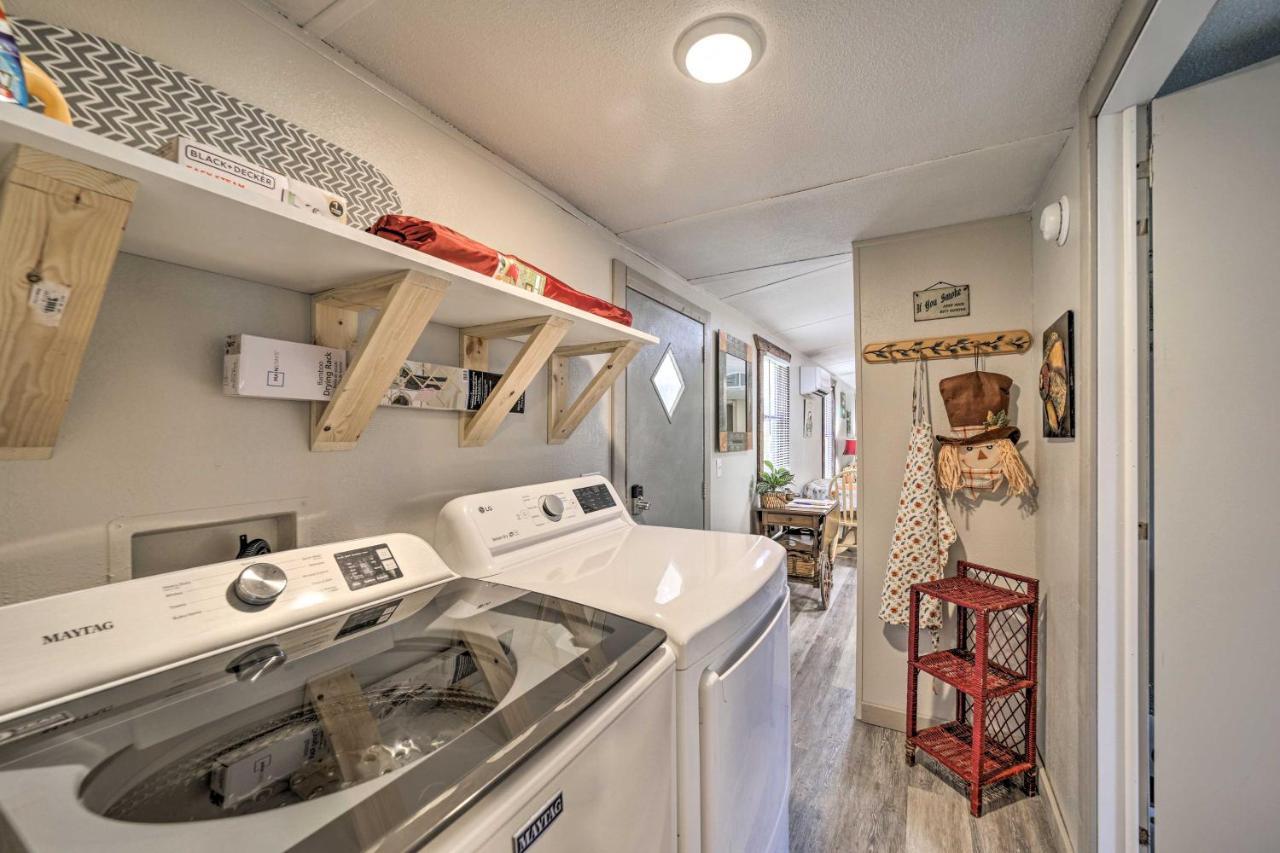 Smoky Mountain Vacation Rental With Hot Tub And Kayaks Whittier Exterior foto