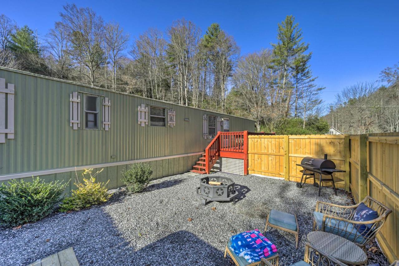 Smoky Mountain Vacation Rental With Hot Tub And Kayaks Whittier Exterior foto