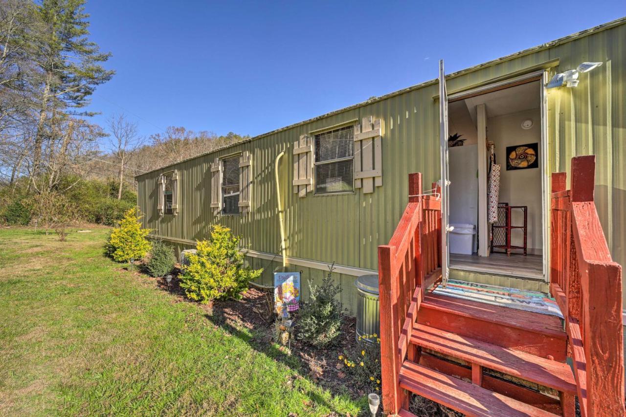 Smoky Mountain Vacation Rental With Hot Tub And Kayaks Whittier Exterior foto